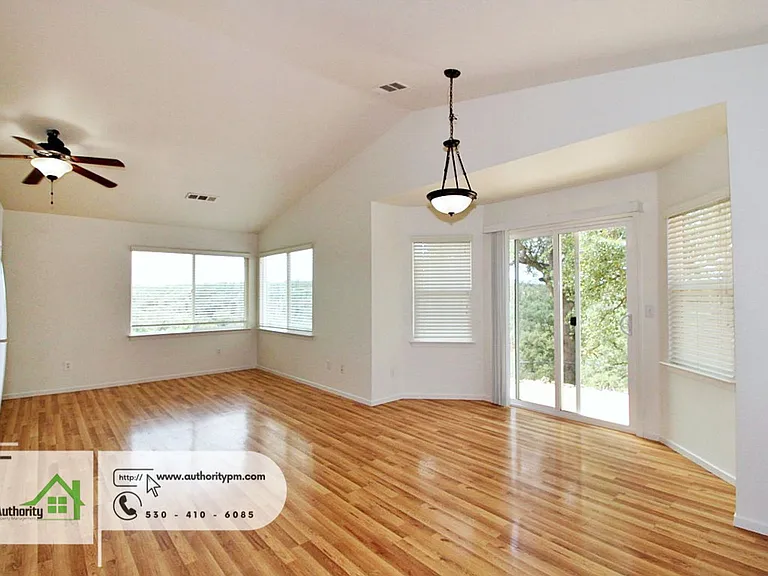 19531 Prospect Peak Ct #B — Photo 6