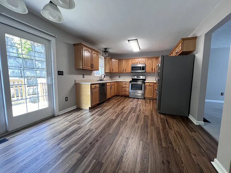 848 Quadrilla St — Photo 3