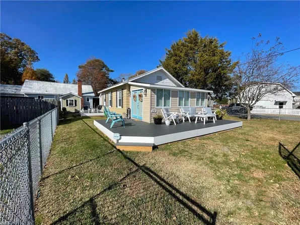 259 N 2nd St, Hampton, VA 23664