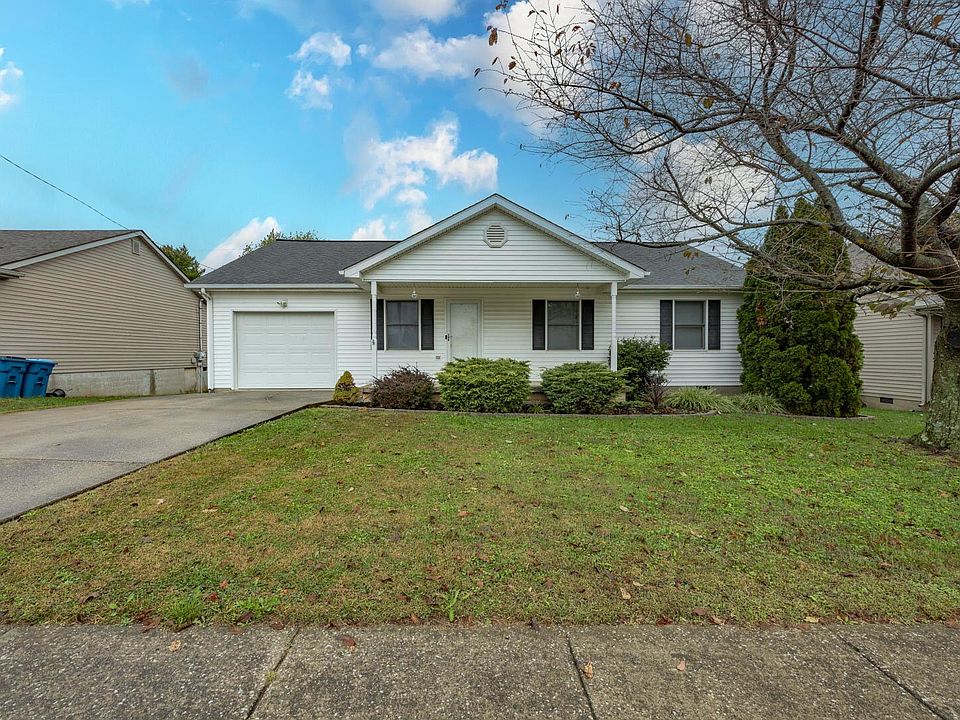1st image of 321 Bunker Hill Dr
