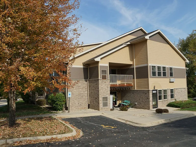 Woodland Commons McFarland — Photo 32