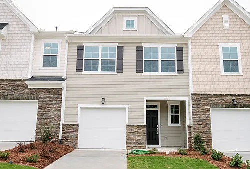 155 Hunston Dr Photo 1