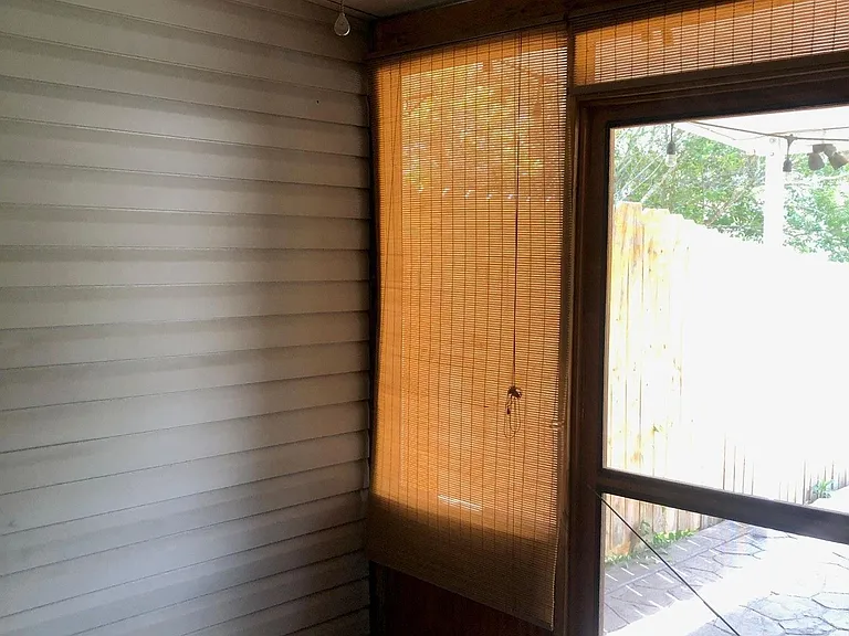 1557 Applegate Ln — Photo 12