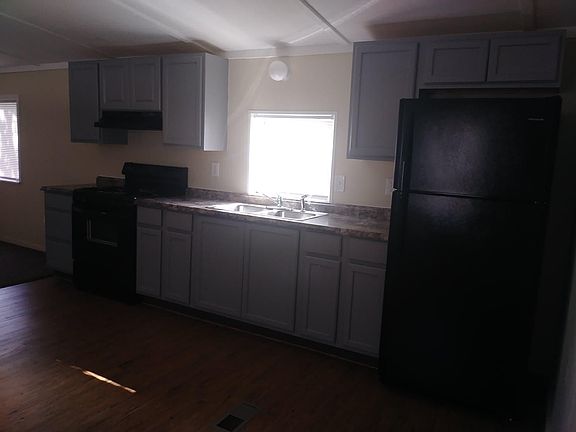 3rd image of 1201 Wiltshire Ct