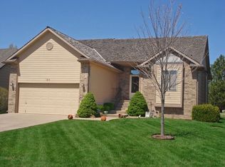 1610 W Oxford Ct, Andover, KS 67002