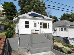 101 Arnold St, Revere, MA 02151