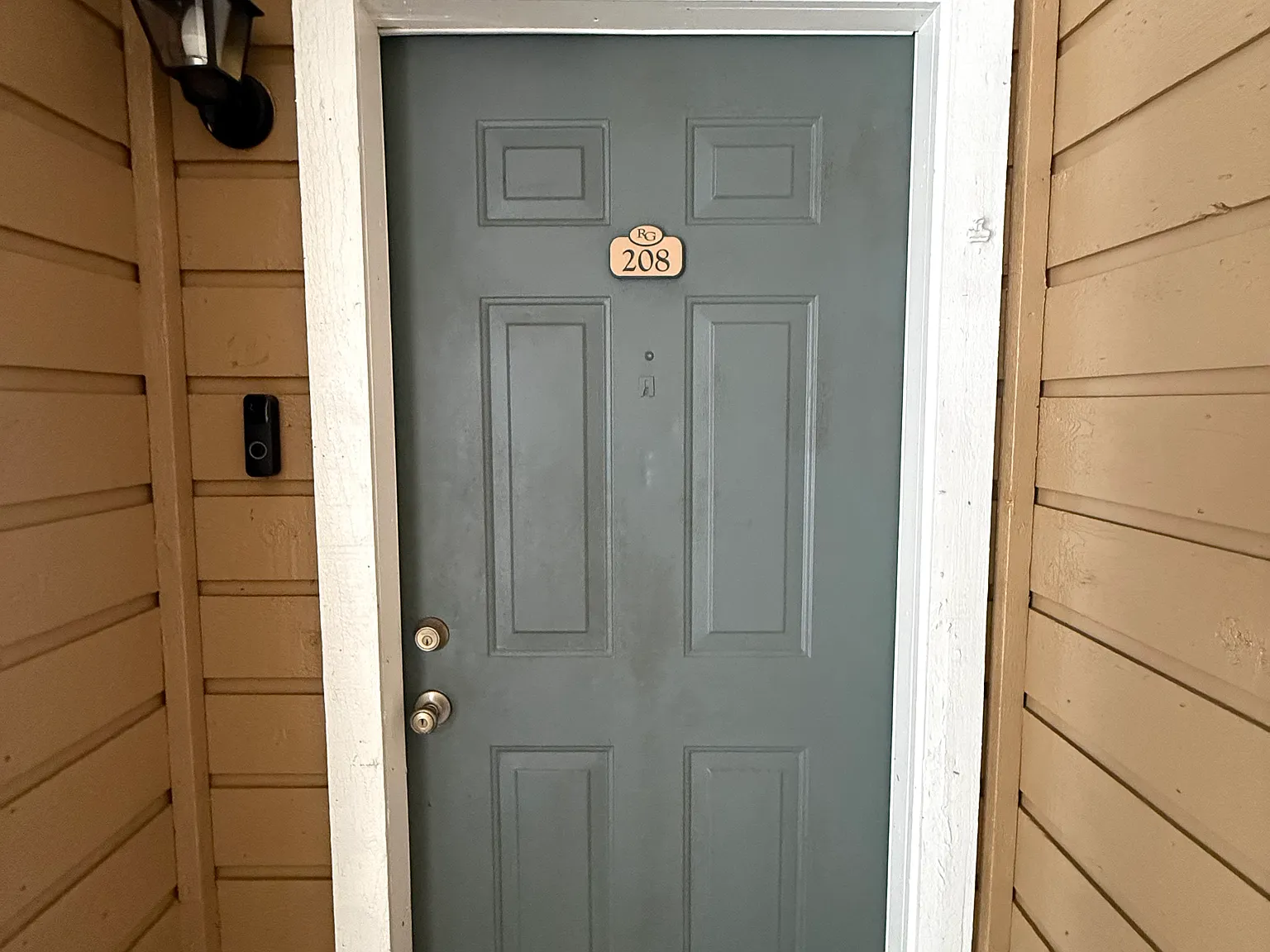 2 bed, 935 sqft, $1,500 — Photo 2