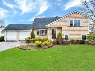 1480 Baldwin Blvd, Bay Shore, NY 11706