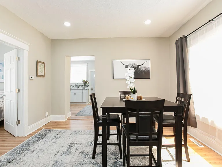 1122 Emerson Ave — Photo 10