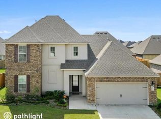1521 Banks View St, Slidell, LA 70461