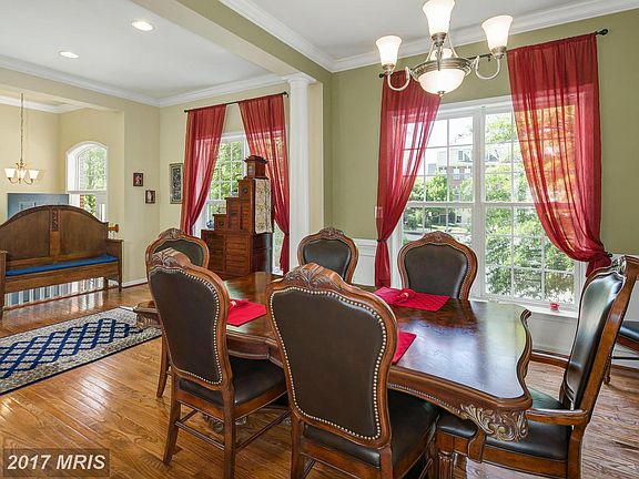 4th image of 2407 Cypress Green Ln