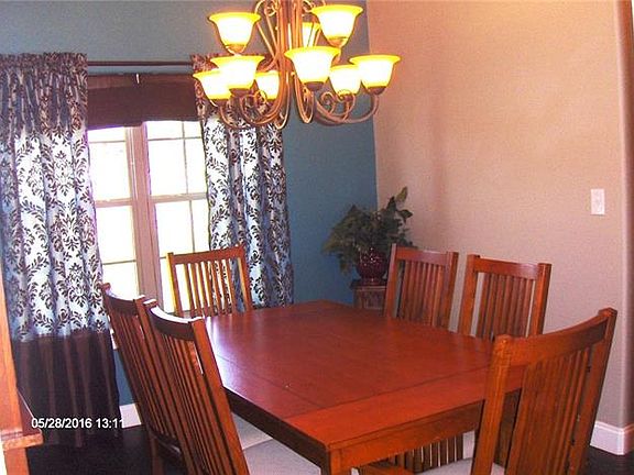 4th image of 307 Cocopa Dr