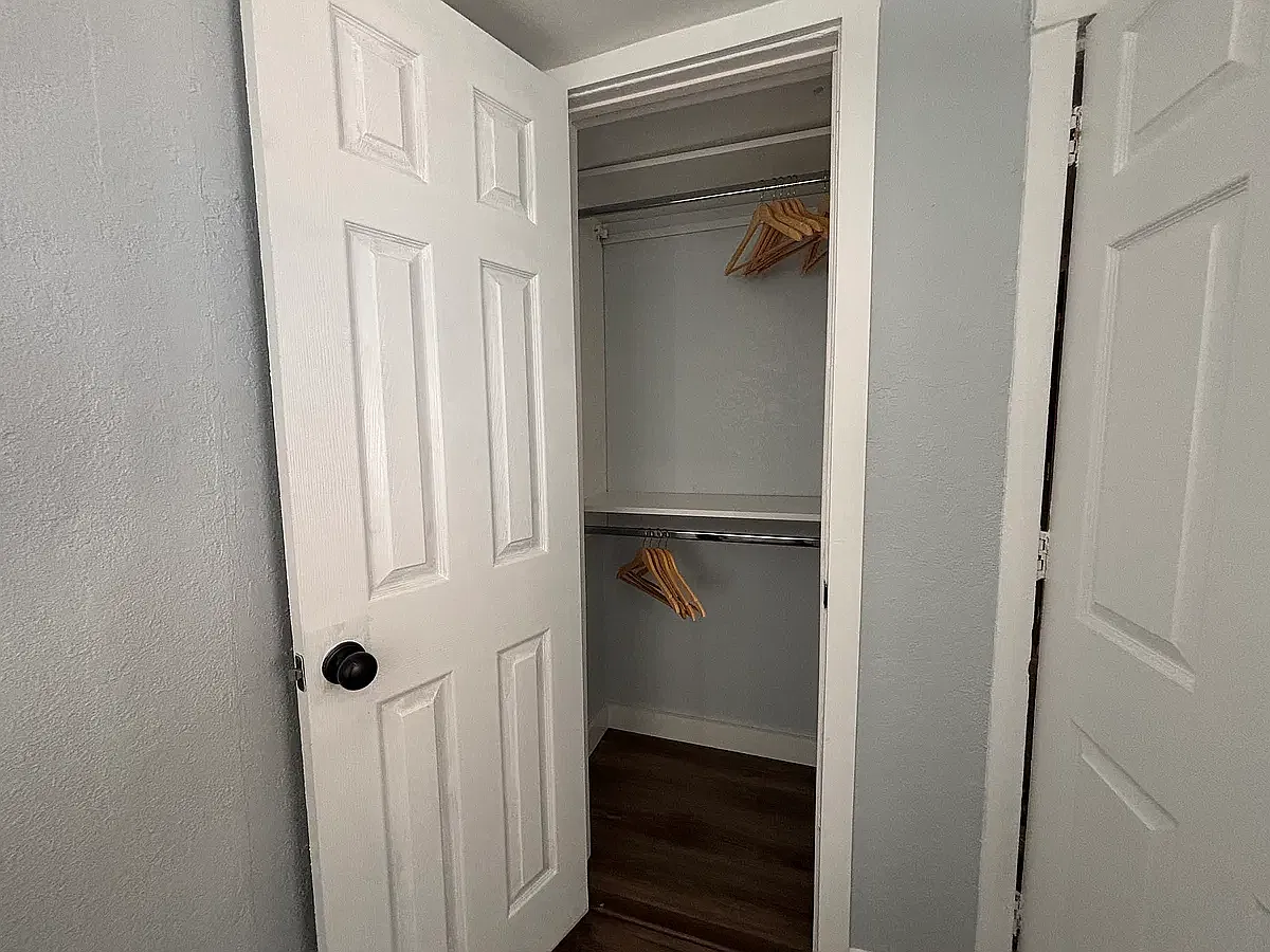1 bed, 1276 sqft, $1,000 — Photo 3