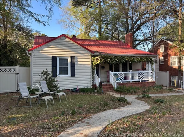 910 Clarendon St, Fayetteville, NC 28305