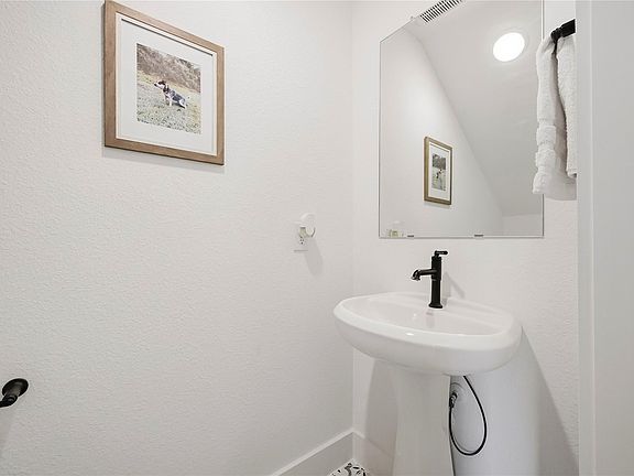 5th image of 10223 Van Gogh Ct