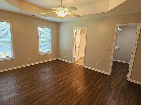 5th image of 122 Christy Dr