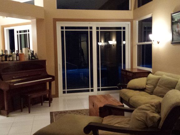 4th image of 118 N River Dr W