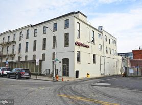 1000 S Charles St, Baltimore, MD