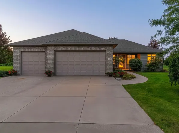 442 Windmill Dr, Kaukauna, WI 54130