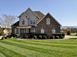 405 Willow Springs Ln, Seymour, TN 37865