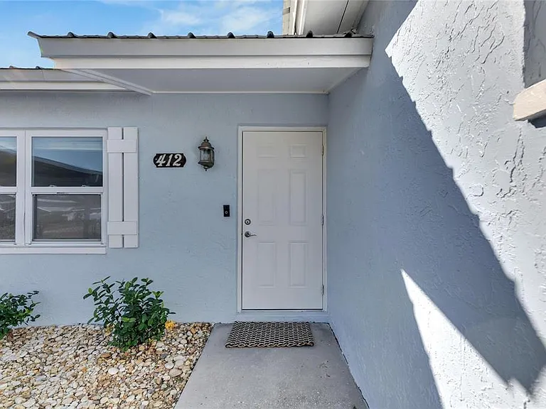 412 Flamingo Dr — Photo 6