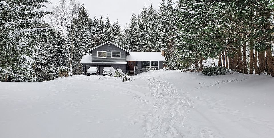 2nd image of 44218 SE 161st Pl