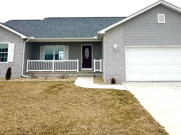 760 Fulton Dr, Centralia, IL 62801