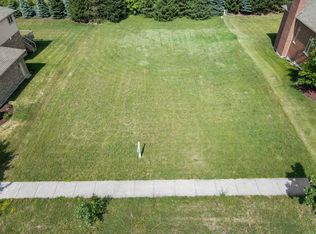 12385 Thornberry Dr, Lemont, IL 60439