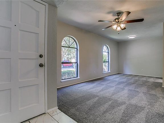 3rd image of 3006 Villa Sur Trl
