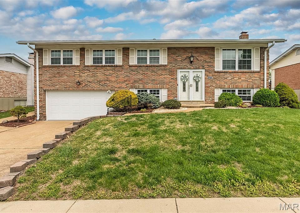 1st image of 3233 Hedgetree Ln
