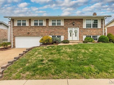 3233 Hedgetree Ln, Saint Louis, MO, 63129