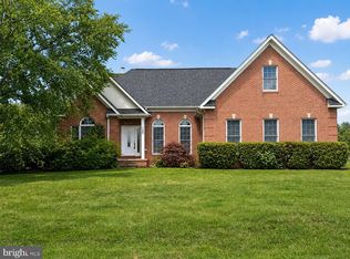 160 Bufflehead Dr, Harpers Ferry, WV 25425