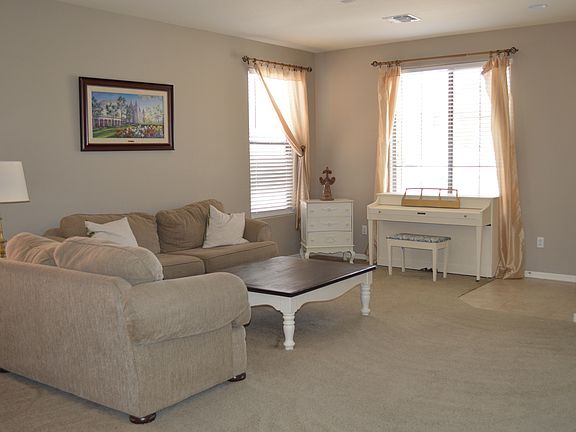 3rd image of 8315 N Willow View Dr