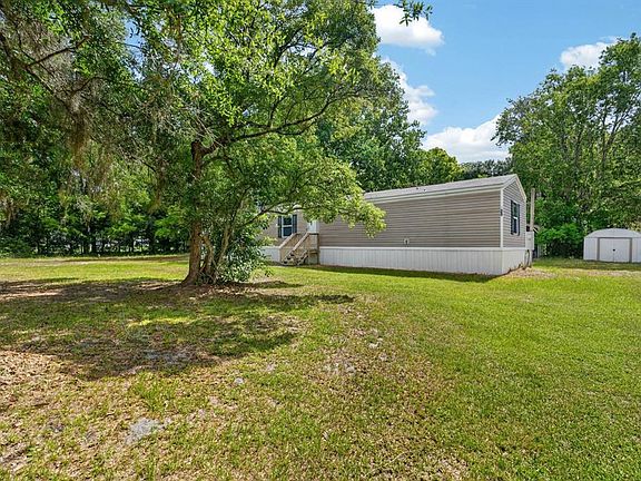 2nd image of 109 Bimini Ln