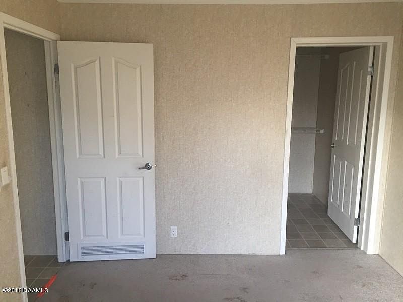 1st image of 1048 Dennis Dr