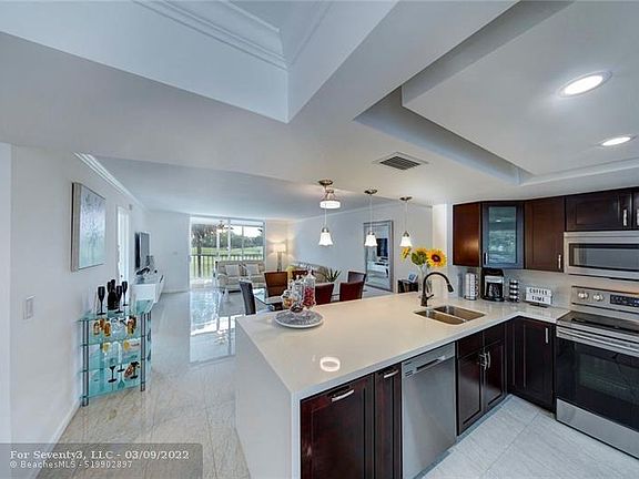 3rd image of 7640 NW 18th St APT 207