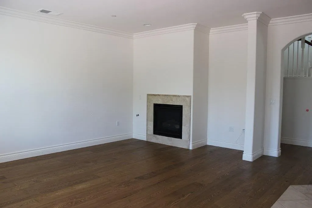 4 bed, 2924 sqft, $4,900 — Photo 4