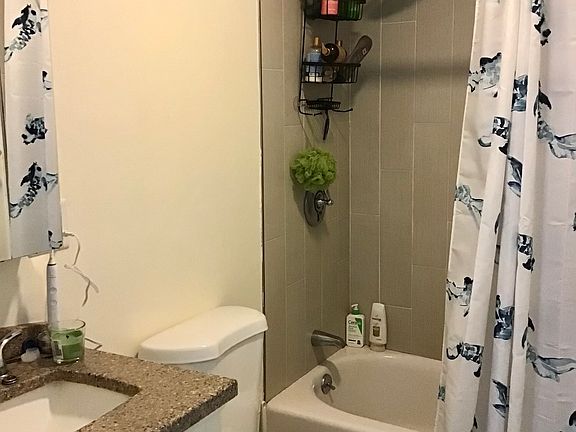 4th image of 140 Marcella St #2