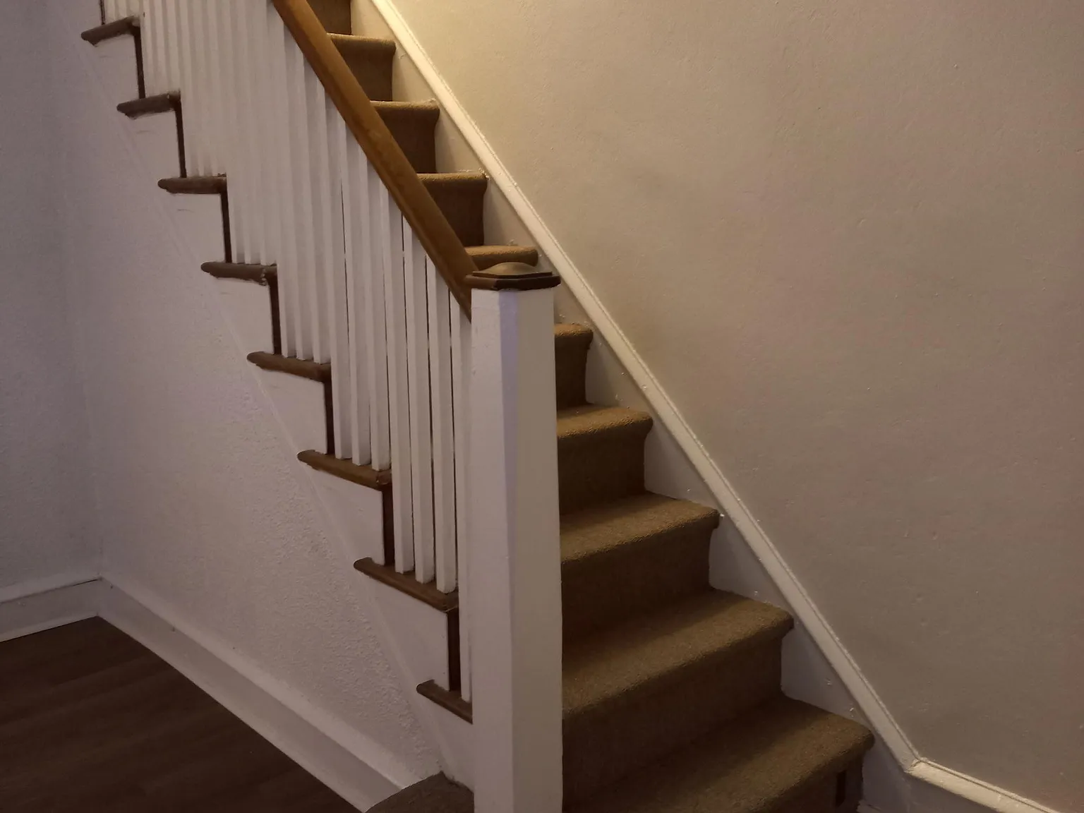 5249 W Clarkson Ave — Photo 4