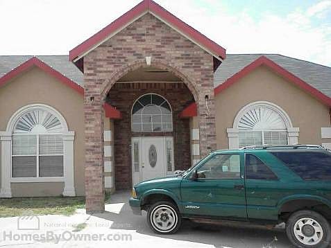 1st image of 2605 W Sycamore Dr