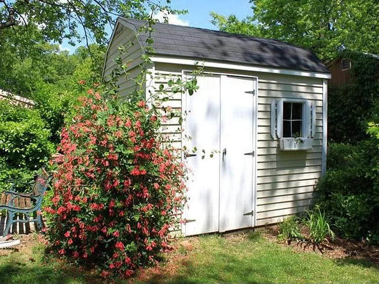 Storage shed
