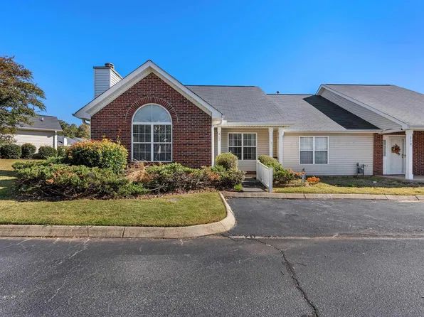 212 Woodruff Park Ln, Simpsonville, SC 29681