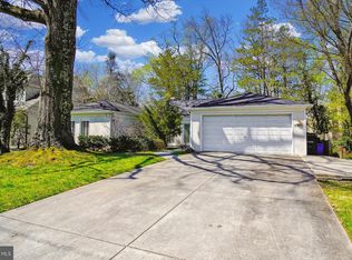 6512 Millwood Rd, Bethesda, MD 20817