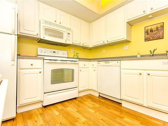 3rd image of 19029 Us Highway 19 N APT 9-105