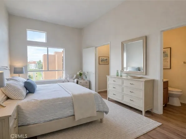 450 E 4th St APT 437, Santa Ana, CA 92701