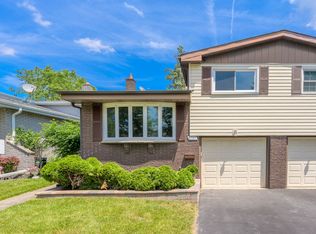 1747 N Wilshire Ave, Arlington Heights, IL 60004