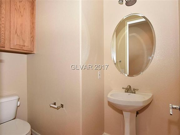 5th image of 8102 Villa Cano St