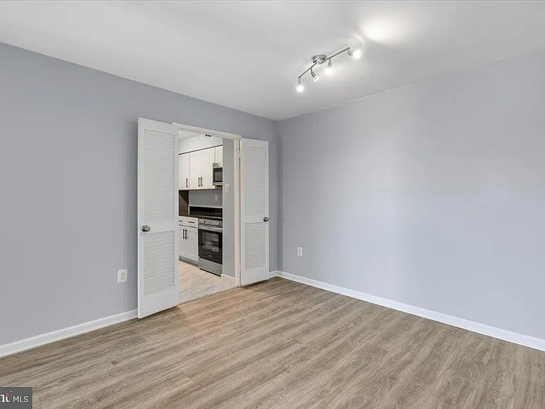5300 Holmes Run Pkwy #1210 — Photo 16