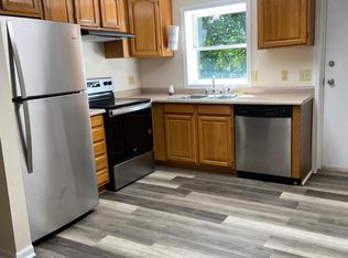 256 Old Clarksville Rd #B, Toccoa, GA 30577