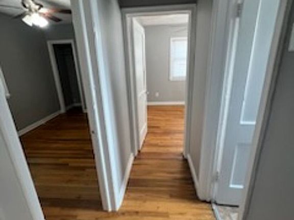3rd image of 300 N 34th St